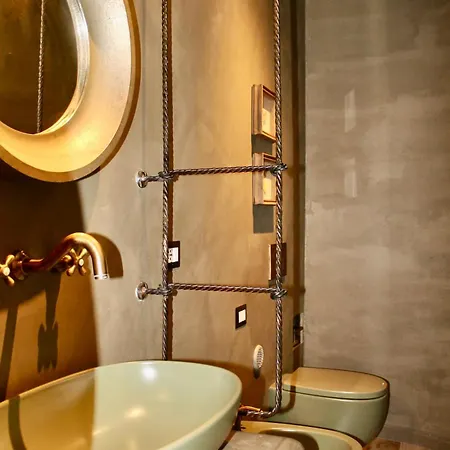 Dimora Ponente - Elegant With Balcony - Apartman