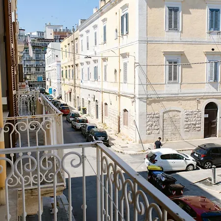 Διαμέρισμα Dimora Ponente - Elegant With Balcony -